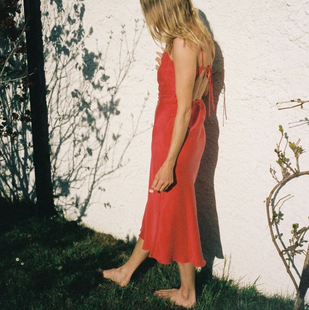 Nwot djerf Avenue Dream Chili Red Slinky Perfect Midi Dress Xs - Picture 2 of 8